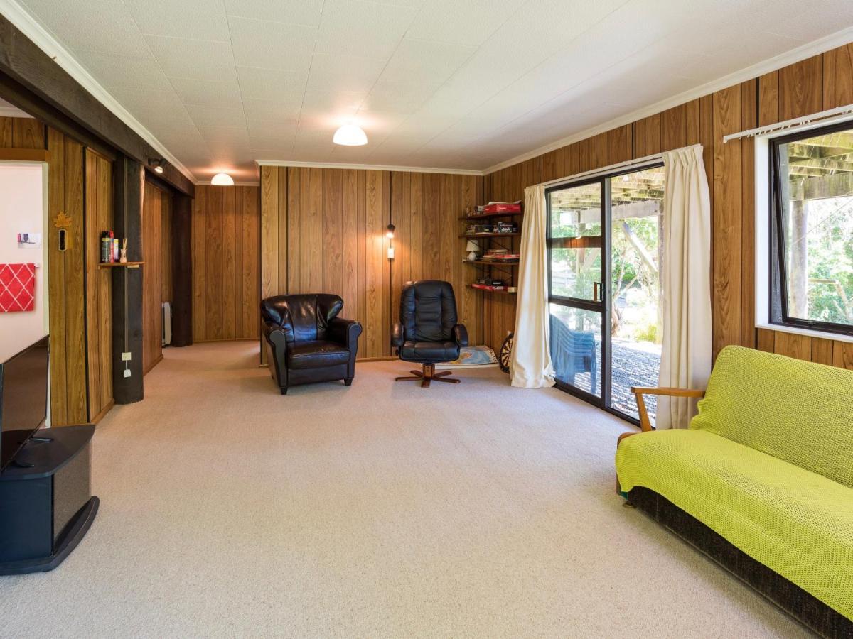 Serene Sounds - Anakiwa Holiday Home Luaran gambar